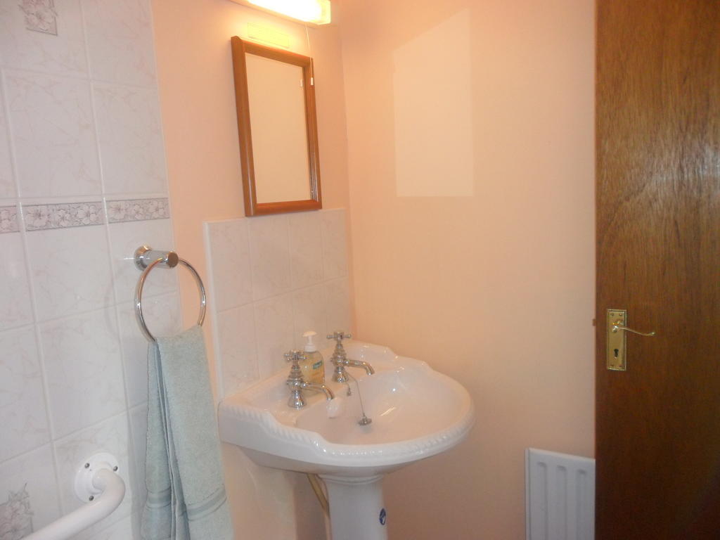 Glen House Room Only Accommodation ヨール 部屋 写真