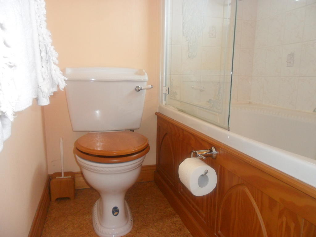 Glen House Room Only Accommodation ヨール 部屋 写真