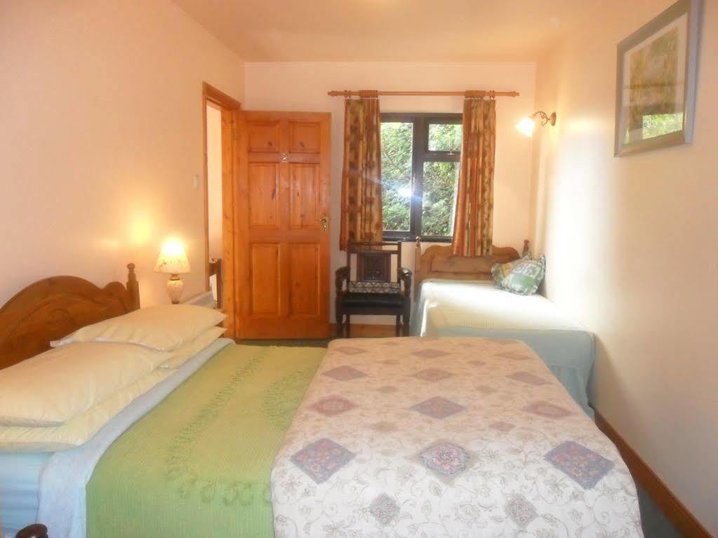 Glen House Room Only Accommodation ヨール エクステリア 写真